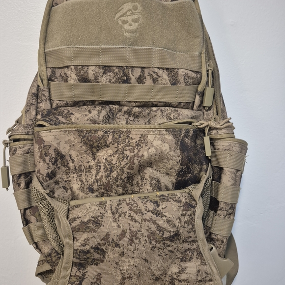 7-Z=C SOG DESERT TACTICAL TAN BROWN CAMO BACKPACK Men's Camouflage outdoors camp - Picture 2 of 16